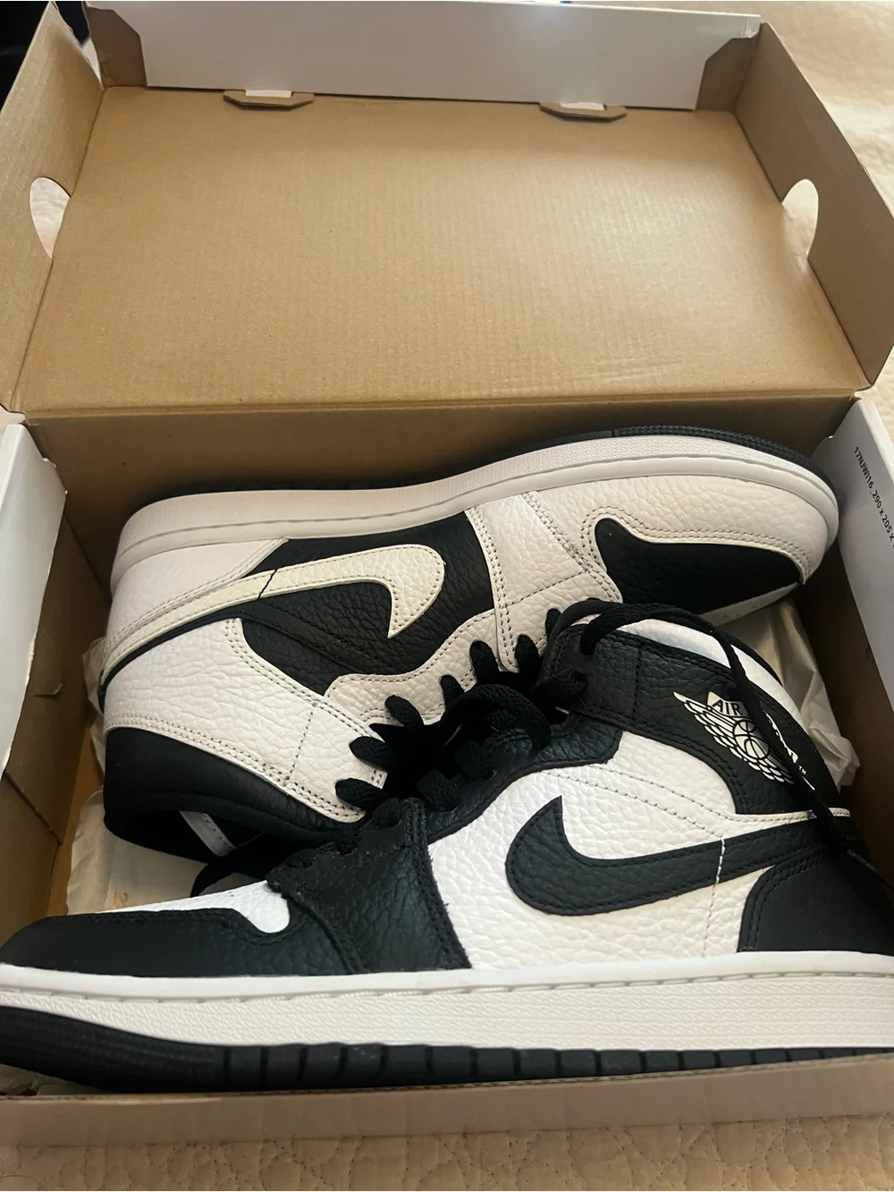Nike Air Jordan 1 Mid “Black & White Split” Womens 8